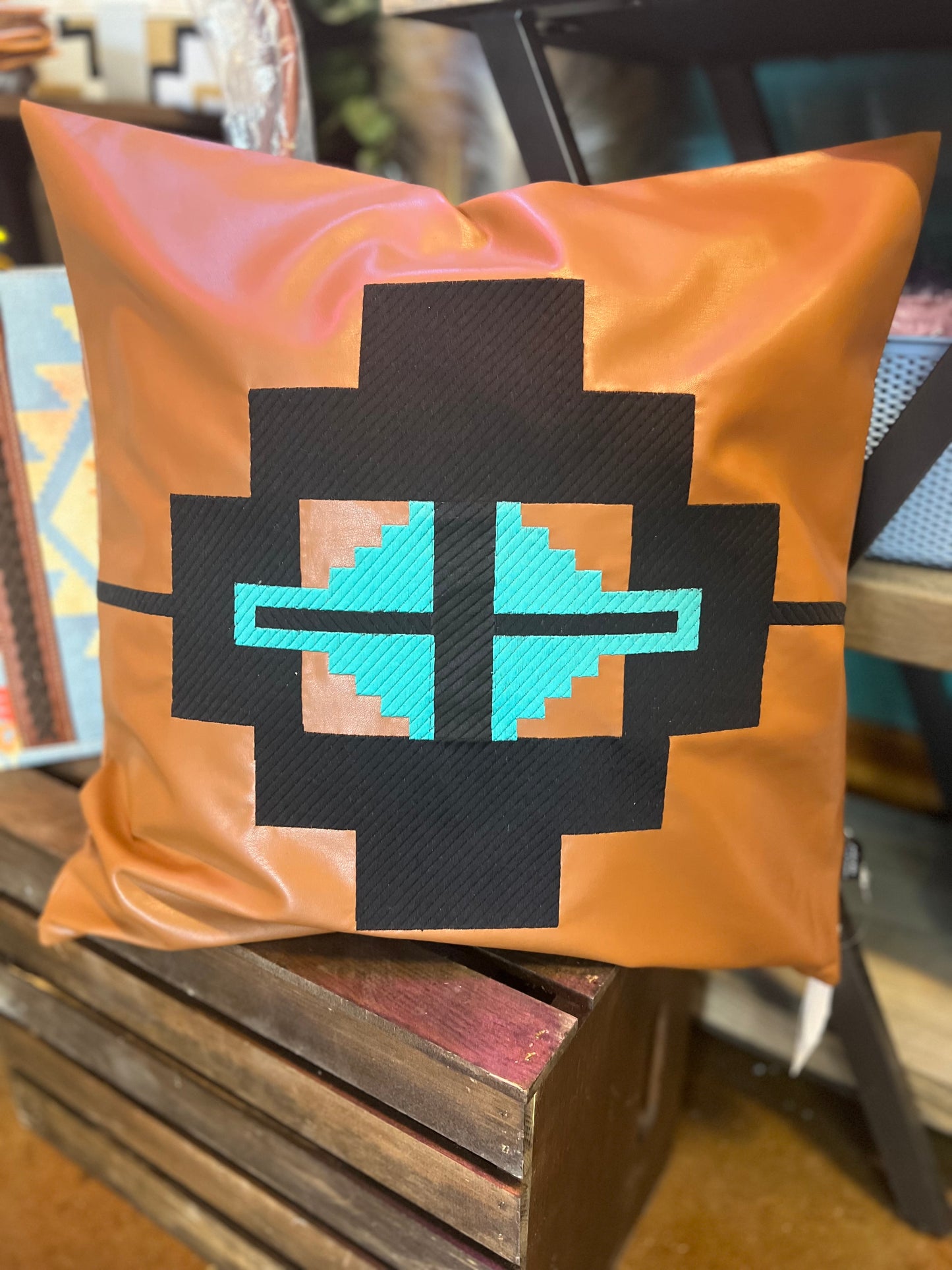 Western Point Pillow