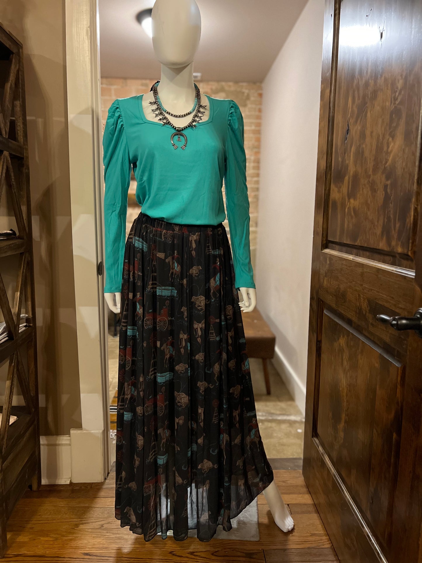 Western River Necklace