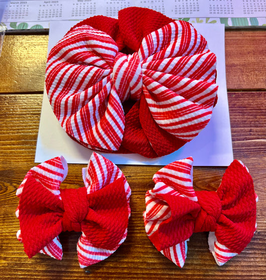 Shredded Messy Candy Cane Stripes Bow