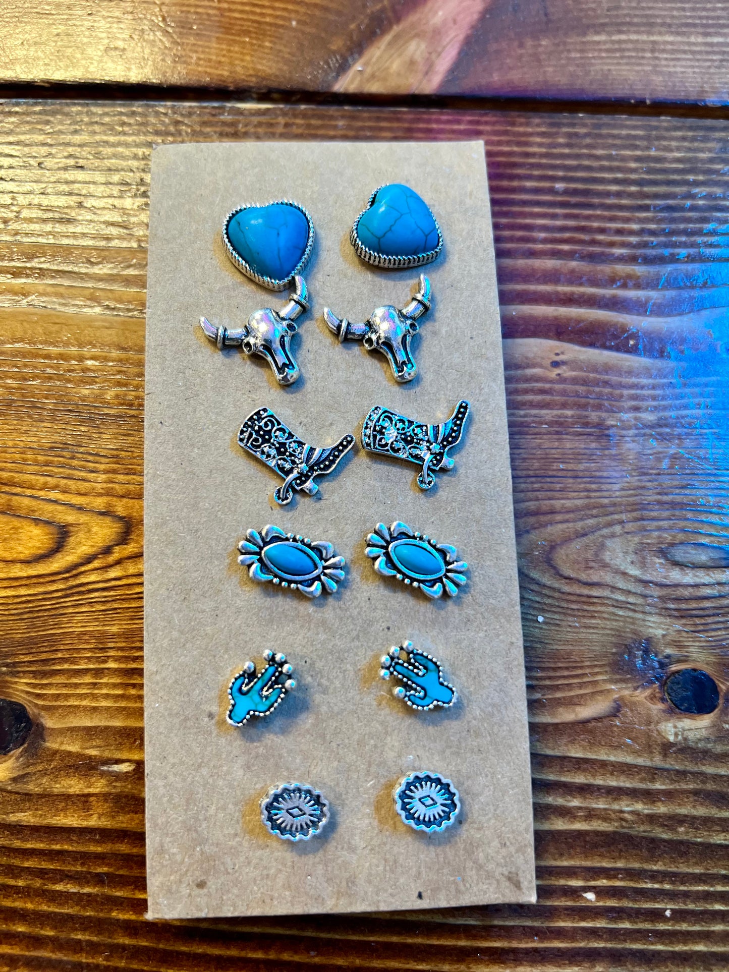 Stud Earrings Set