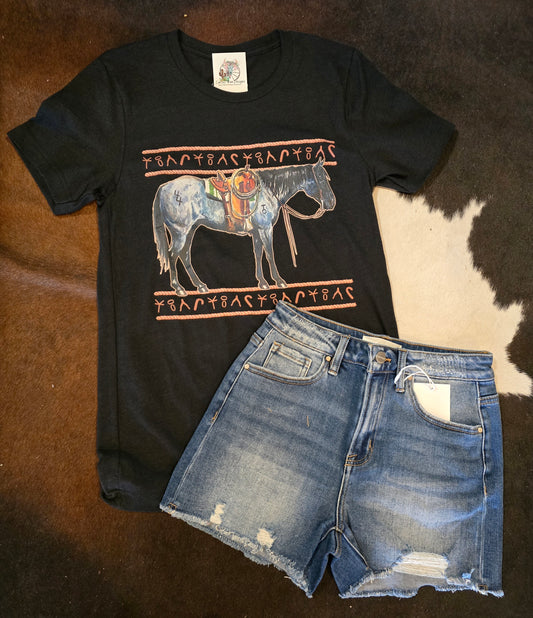 High Rise Clean Cut Hem W/Small Distressed Shorts