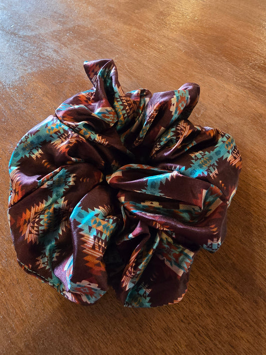 Jumbo Silk Scrunchie
